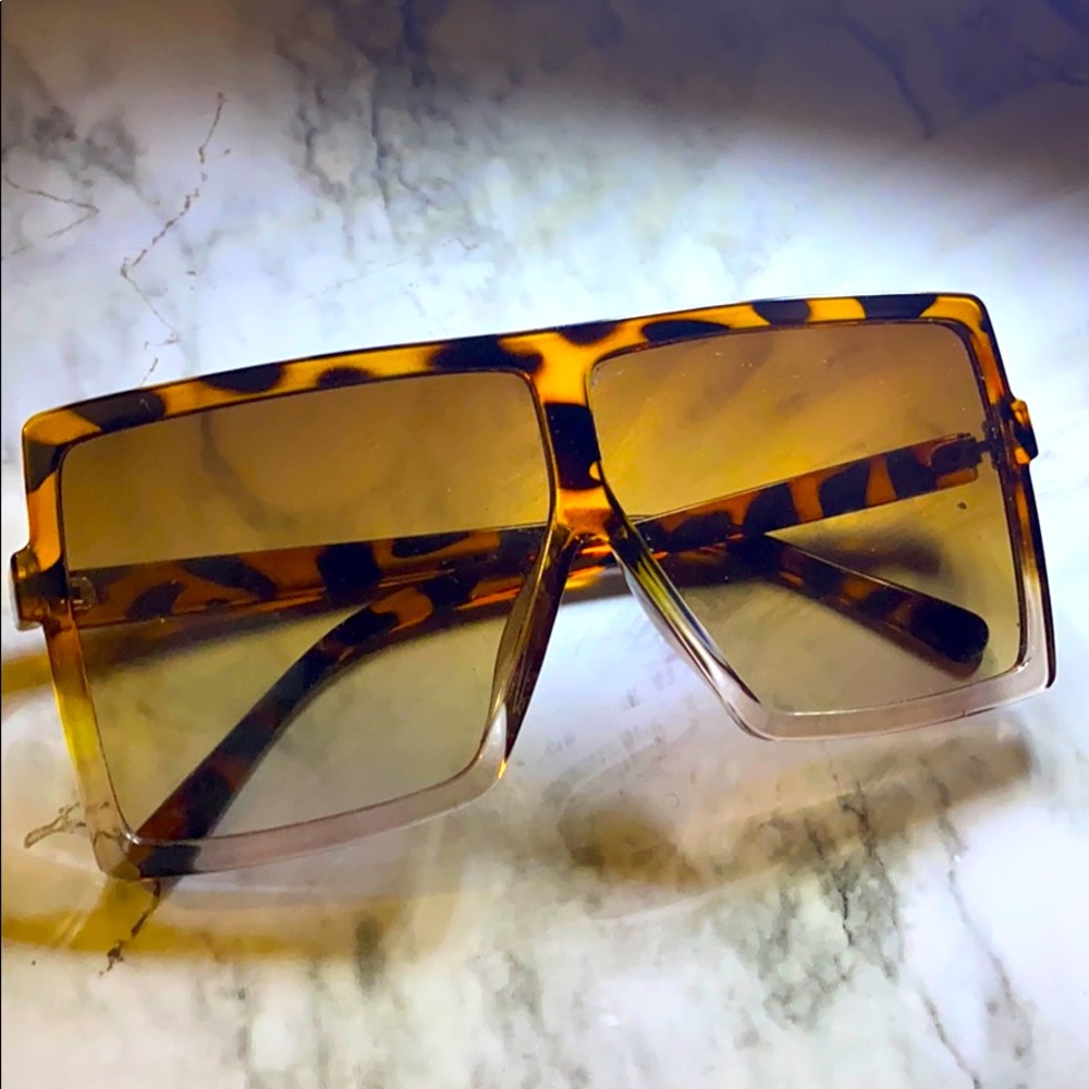 Flat top shield Sun Glasses